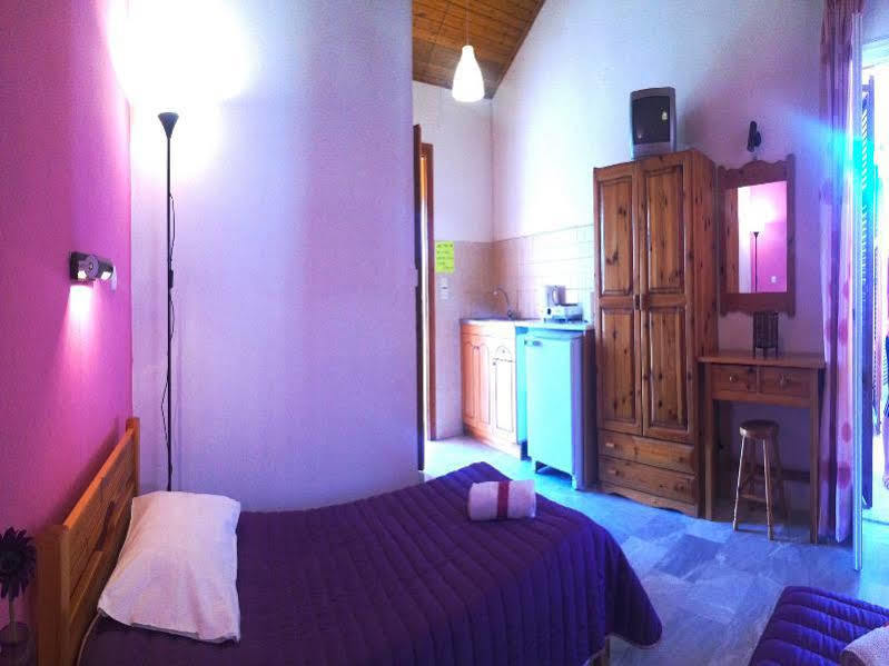 Ionian Breeze Apartments Kávos Eksteriør bilde