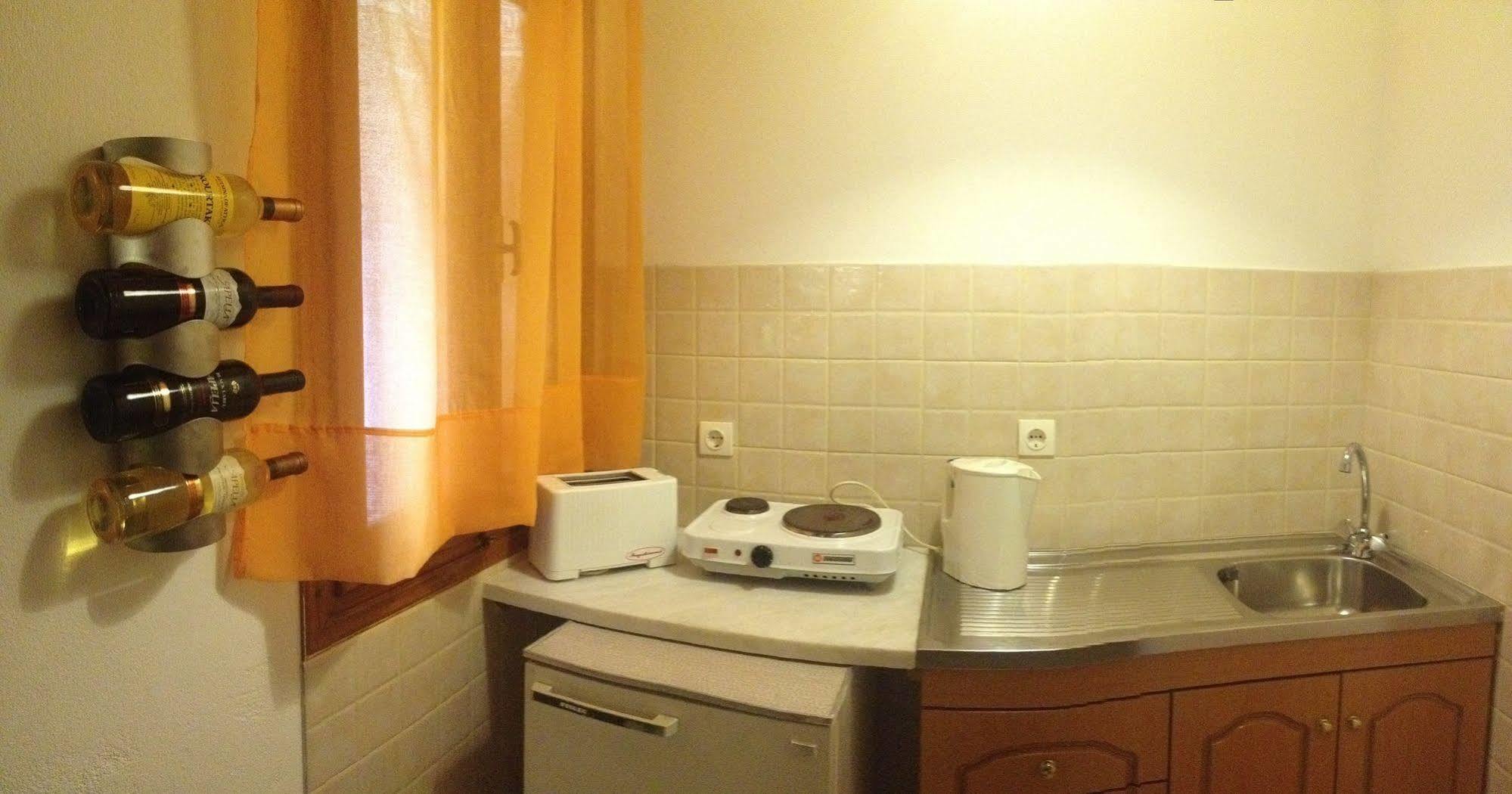 Ionian Breeze Apartments Kávos Eksteriør bilde